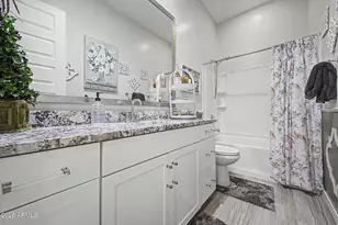 18904 W Laurel Ln, Surprise, AZ 85388 - Photo 18