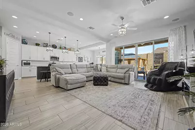 18904 W Laurel Lane, Surprise, AZ 85388 - Photo 6
