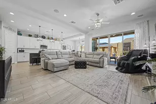 18904 W Laurel Ln, Surprise, AZ 85388 - Photo 6