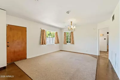 37 W Pasadena Avenue, Phoenix, AZ 85013 - Photo 14