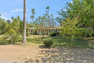 37 W Pasadena Ave, Phoenix, AZ 85013 - Photo 2