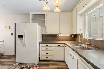 37 W Pasadena Avenue, Phoenix, AZ 85013 - Photo 12