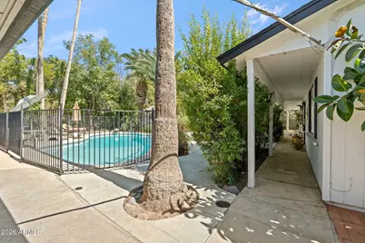 37 W Pasadena Avenue, Phoenix, AZ 85013 - Photo 30