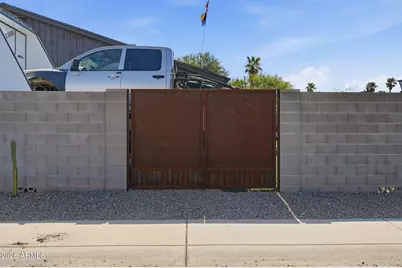 2745 W Libby Street, Phoenix, AZ 85053 - Photo 44
