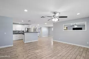 1017 E El Caminito Dr, Phoenix, AZ 85020 - Photo 12