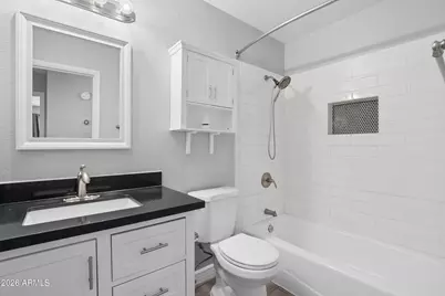 1017 E El Caminito Drive, Phoenix, AZ 85020 - Photo 22
