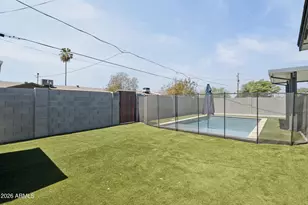 1017 E El Caminito Dr, Phoenix, AZ 85020 - Photo 44