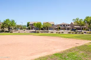 12136 W Cottontail Ln, Peoria, AZ 85383 - Photo 38