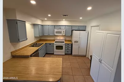 1407 W Rosal Place, Chandler, AZ 85224 - Photo 6