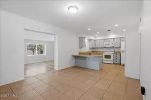 1407 W Rosal Pl, Chandler, AZ 85224 - Photo 6