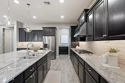 26253 N 106th Drive, Peoria, AZ 85383 - Photo 10