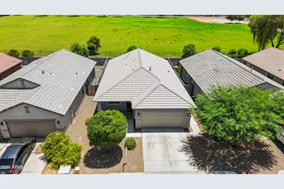 2437 S 73rd Drive, Phoenix, AZ 85043 - Photo 2
