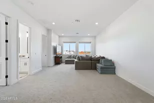 922 W Joyous Ln, San Tan Valley, AZ 85143 - Photo 16