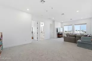 922 W Joyous Ln, San Tan Valley, AZ 85143 - Photo 14