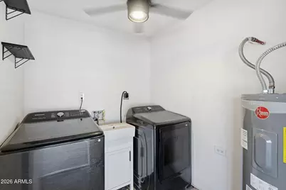 2230 W Cambridge Avenue, Phoenix, AZ 85009 - Photo 24