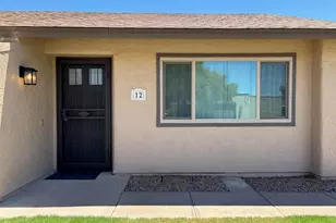 12 Leisure World, Mesa, AZ 85206 - Photo 2