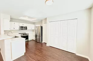 1114 S Surfside Dr, Gilbert, AZ 85233 - Photo 8