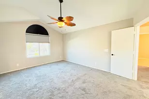1114 S Surfside Dr, Gilbert, AZ 85233 - Photo 12