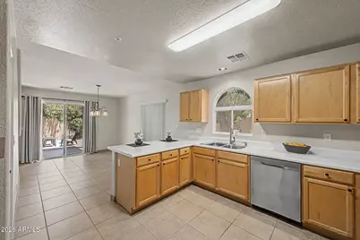 15550 N Frank Lloyd Wright Boulevard #Unit 1015, Scottsdale, AZ 85260 - Photo 14