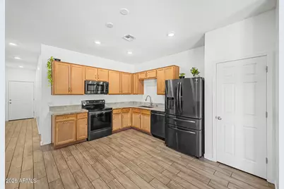 148 E Atlantic Drive, Casa Grande, AZ 85122 - Photo 18