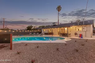 8442 E Holly St, Scottsdale, AZ 85257 - Photo 28