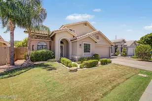 1843 E Marquette Dr, Gilbert, AZ 85234 - Photo 2