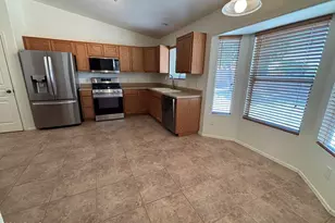 1669 Mission Viejo Dr, Sierra Vista, AZ 85635 - Photo 10