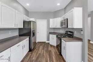19550 N Grayhawk Dr, Scottsdale, AZ 85255 - Photo 10