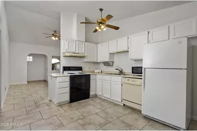 406 E Oraibi Drive, Phoenix, AZ 85024 - Photo 10