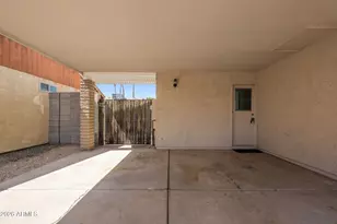 406 E Oraibi Dr, Phoenix, AZ 85024 - Photo 24