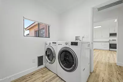 6727 W San Miguel Avenue, Glendale, AZ 85303 - Photo 16