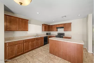 17118 N 184th Lane, Surprise, AZ 85374 - Photo 12