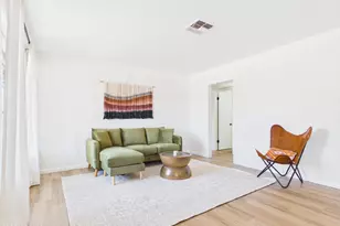 2759 W Lawrence Rd, Phoenix, AZ 85017 - Photo 14