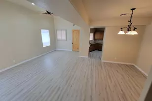 1629 E Grandview Rd, Phoenix, AZ 85022 - Photo 6