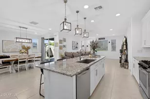 21785 S 213th Pl, Queen Creek, AZ 85142 - Photo 12