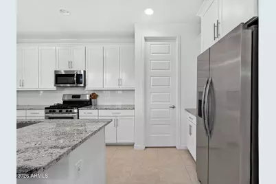 21785 S 213th Place, Queen Creek, AZ 85142 - Photo 10