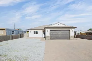 1926 S 111th Ave, Avondale, AZ 85323 - Photo 2