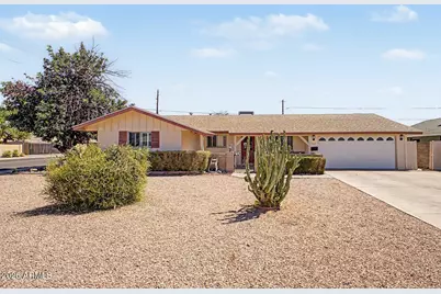 1063 E Loyola Drive, Tempe, AZ 85282 - Photo 1