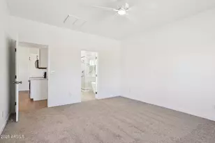 27510 N 258th Dr, Wittmann, AZ 85361 - Photo 8