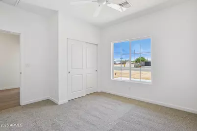 27510 N 258th Drive, Wittmann, AZ 85361 - Photo 12
