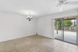 2302 E Waltann Ln, Phoenix, AZ 85022 - Photo 12