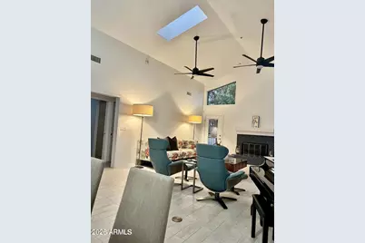 8479 N 84th Place, Scottsdale, AZ 85258 - Photo 2