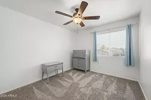 3910 E Rosemonte Dr, Phoenix, AZ 85050 - Photo 20