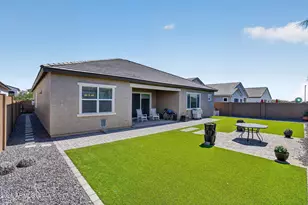 3228 E Saddletree Wy, San Tan Valley, AZ 85140 - Photo 8