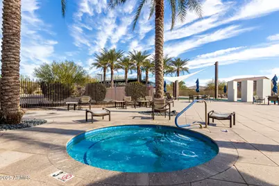 2827 E Robin Lane, Phoenix, AZ 85050 - Photo 38