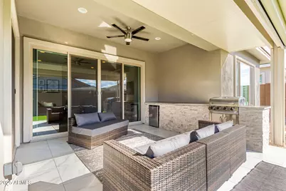 2827 E Robin Lane, Phoenix, AZ 85050 - Photo 34