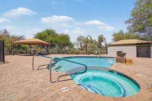2950 W Louise Dr, Phoenix, AZ 85027 - Photo 24