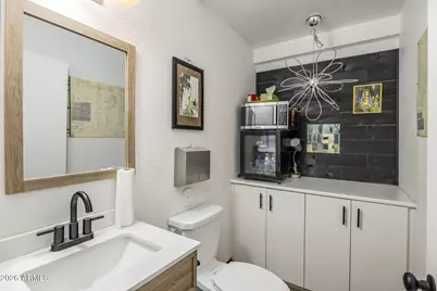 6722 E Avalon Drive, Scottsdale, AZ 85251 - Photo 10