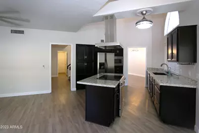 924 E Manor Drive, Chandler, AZ 85225 - Photo 16