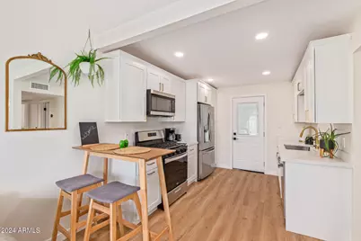 930 E Henry Street #A, Tempe, AZ 85288 - Photo 2